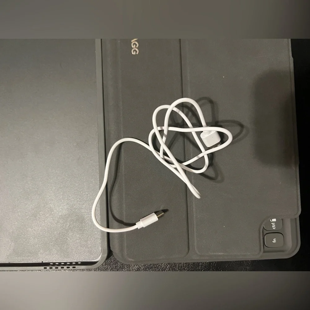 Zach keyboard and charging cord